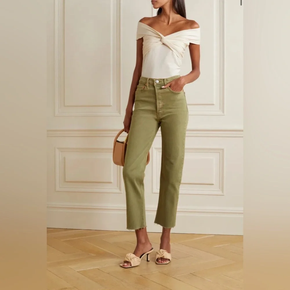 REFORMATION White Cream Ezlynn Off Shoulder Twist Front Stretch Top S - Picture 4 of 4